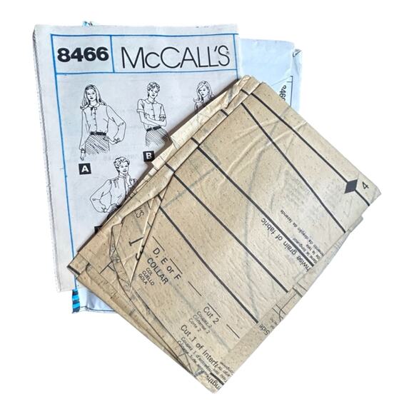 McCall's 8466 Misses' Blouse Pattern - Size 12; Bust 34 - Picture 5 of 5